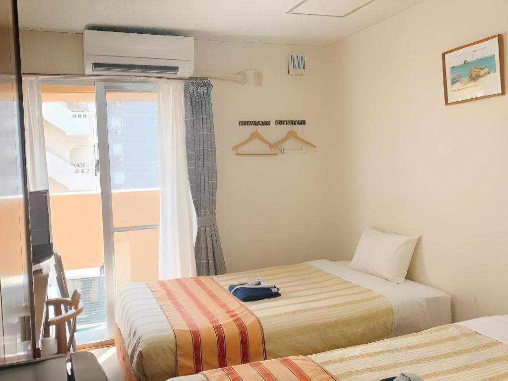 Hotel Peace Land Kume Naha Exterior foto
